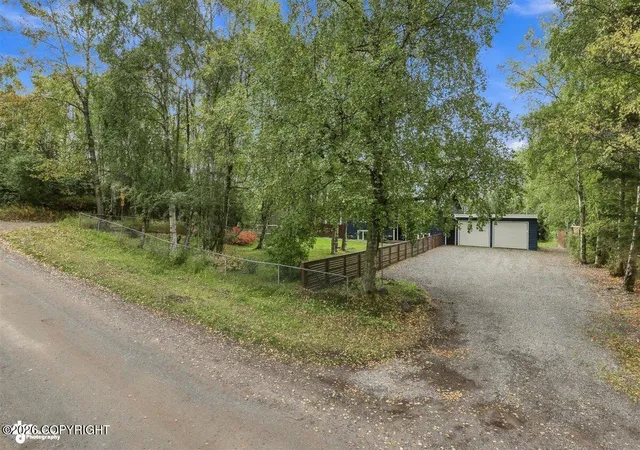 Photo 33 of Sale Pending at 2946 Nugget Ln, Anchorage, AK 99516 | MLS# 26-12073 | Listing updated on 2026-10-21