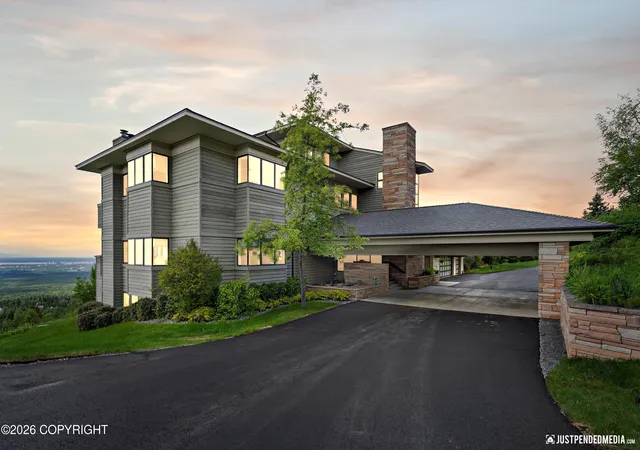 Photo 1 of Single family home for sale at 9900 Hillhaven Cir, Anchorage, AK 99507 | MLS# 26-12771 | Listing updated on 2026-10-05