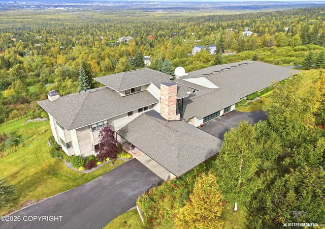Photo 2 of Single family home for sale at 9900 Hillhaven Cir, Anchorage, AK 99507 | MLS# 26-12771 | Listing updated on 2026-10-05