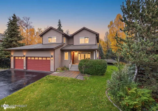 Photo 1 of Single family home for sale at 627 Orchid Cir, Anchorage, AK 99515 | MLS# 26-12121 | Listing updated on 2026-10-16