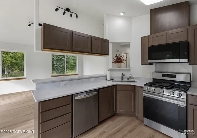 Photo 3 of Single family home for sale at 530 W Riverview Ave, Soldotna, AK 99669 | MLS# 26-12134 | Listing updated on 2026-10-21