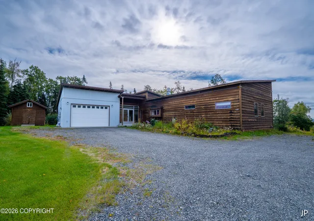 Photo 1 of Single family home for sale at 41385 Sutherlin Rd, Soldotna, AK 99669 | MLS# 26-12240 | Listing updated on 2026-10-06