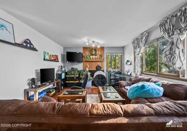 Photo 2 of Condo for sale at 1660 Eastridge #4-301, Anchorage, AK 99501 | MLS# 26-12318 | Listing updated on 2026-10-07