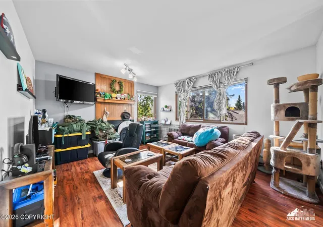 Photo 3 of Condo for sale at 1660 Eastridge #4-301, Anchorage, AK 99501 | MLS# 26-12318 | Listing updated on 2026-10-07