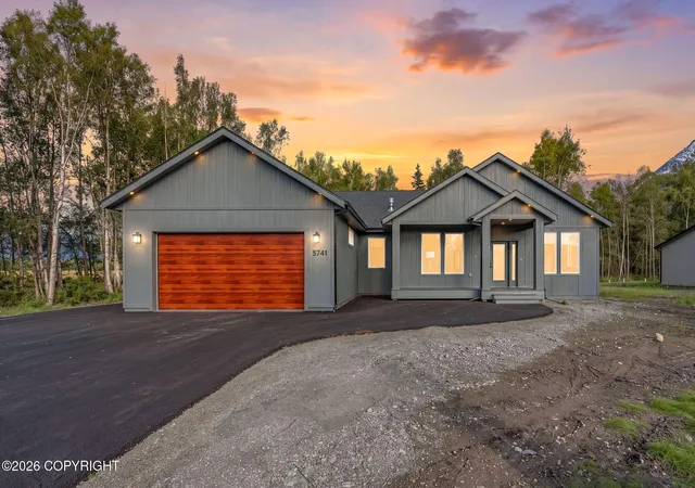 Photo 1 of Single family home for sale at 5741 S Gates St, Palmer, AK 99645 | MLS# 26-12308 | Listing updated on 2026-09-24