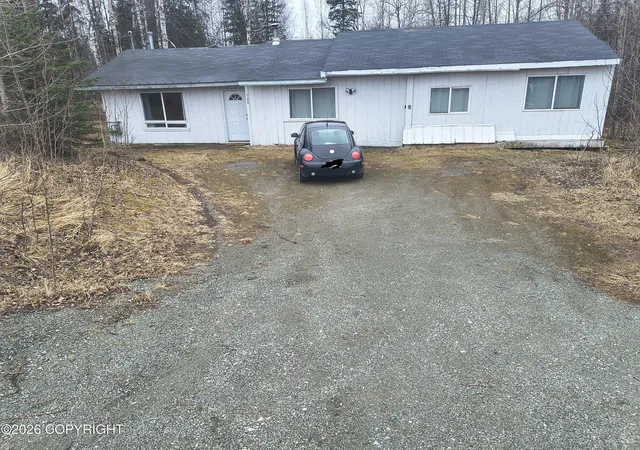 Photo 1 of Single family home for sale at 700 S Rainbow St, Wasilla, AK 99623 | MLS# 26-12325 | Listing updated on 2026-10-12