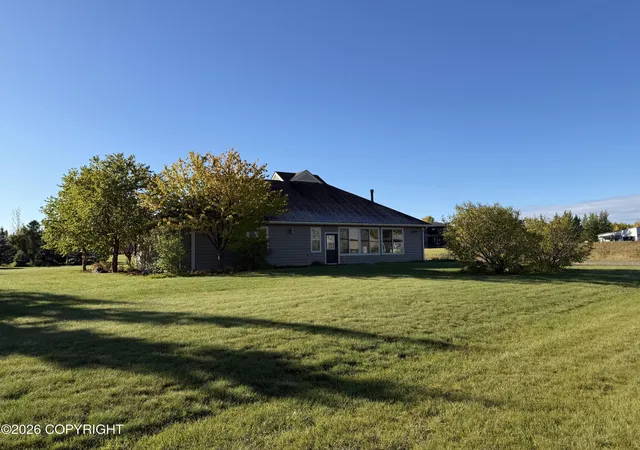 Photo 2 of Single family home for sale at 37839 Luscombe Cir, Sterling, AK 99672 | MLS# 26-12383 | Listing updated on 2026-10-17