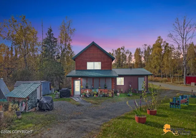 Photo 2 of Single family home for sale at 1983 N Claudia Rd, Houston, AK 99623 | MLS# 26-12600 | Listing updated on 2026-10-13