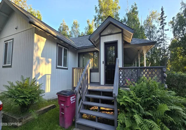 Photo 3 of Sale Pending at 2850 W Riverdell Dr, Wasilla, AK 99654 | MLS# 26-12441 | Listing updated on 2026-10-03