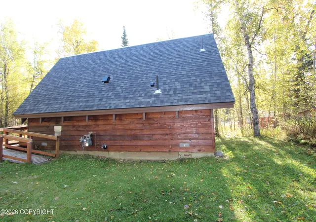 Photo 2 of Sale Pending at 3815 N Gray Wolf Cir, Wasilla, AK 99654 | MLS# 26-12401 | Listing updated on 2026-09-29