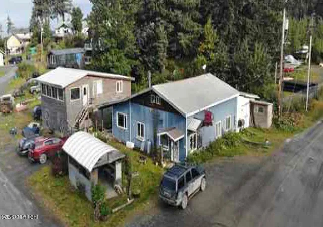 Photo 1 of Single family home for sale at 346 Illiamna St, Seldovia, AK 99663 | MLS# 26-12402 | Listing updated on 2026-10-12