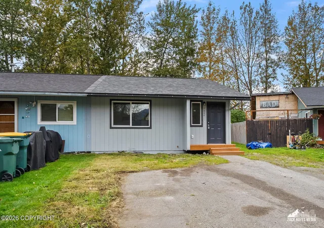 Photo 3 of Sale Pending at 7640 Pleasure View Cir, Anchorage, AK 99507 | MLS# 26-12446 | Listing updated on 2026-09-27