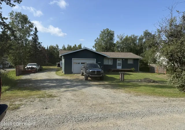Photo 1 of Sale Pending at 3100 N Arctic Fox Dr, Wasilla, AK 99654 | MLS# 26-12462 | Listing updated on 2026-09-28