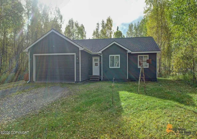 Single family home for sale at 5760 W Phenix Ave, Wasilla, AK 99623 | MLS# 26-12477 | Listing updated on 2026-10-20