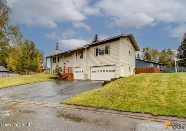 Photo 3 of Single family home for sale at 8430 Greenhill Way, Anchorage, AK 99502 | MLS# 26-12495 | Listing updated on 2026-10-08
