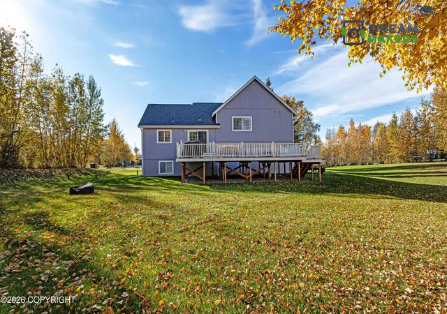 Photo 3 of Sale Pending at 2925 S Emperors Cir, Wasilla, AK 99623 | MLS# 26-12715 | Listing updated on 2026-10-09
