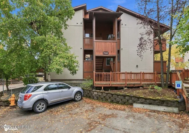 Condo for sale at 7242 Foxridge Cir #10E, Anchorage, AK 99518 | MLS# 26-12708