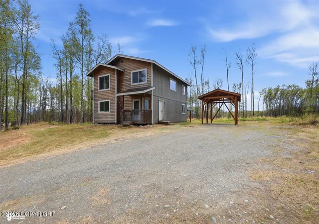Photo 3 of Single family home for sale at 6005 N Little Rock Cir, Wasilla, AK 99654 | MLS# 26-12574 | Listing updated on 2026-10-16