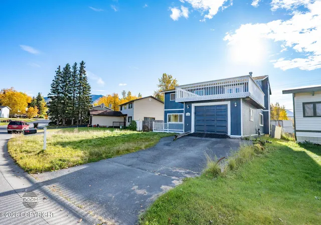 Photo 3 of Single family home for sale at 8100 E 20th Avenue, Anchorage, AK 99504 | MLS# 26-12588 | Listing updated on 2026-10-20