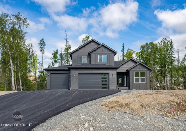 Photo 1 of Single family home for sale at 3081 W Kale Cir, Wasilla, AK 99623 | MLS# 26-12897 | Listing updated on 2026-10-16