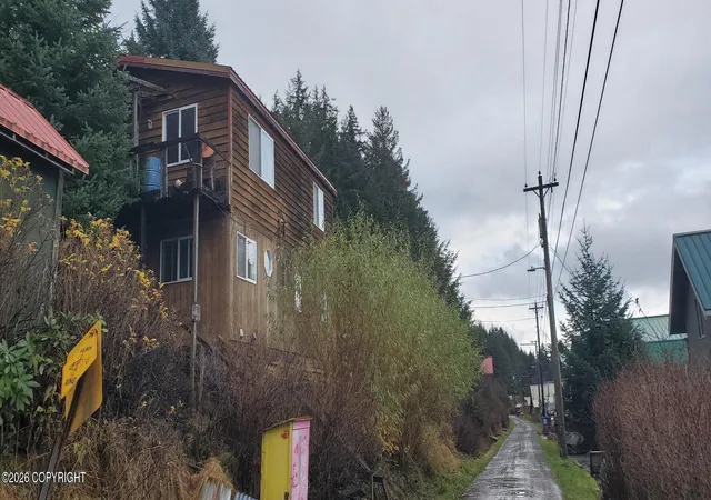 Photo 3 of Sale Pending at L8 B16 Tenakee Ave, Tenakee Springs, AK 99841 | MLS# 26-12723 | Listing updated on 2026-10-13
