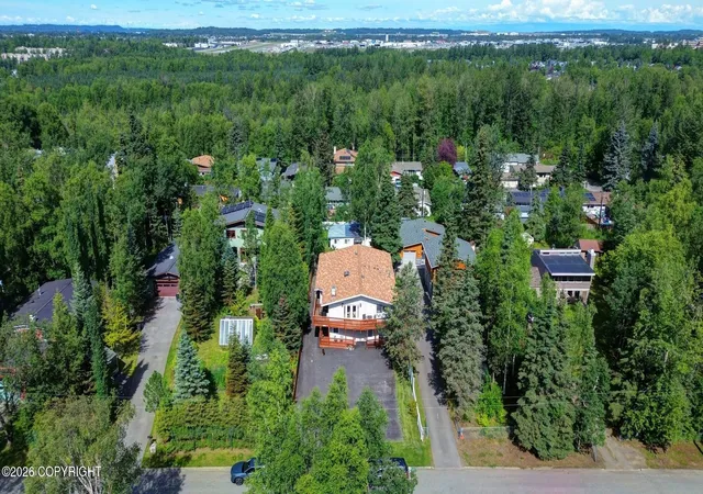 Photo 1 of Multi family home for sale at 1819 Rogers Park Ct, Anchorage, AK 99508 | MLS# 26-12835 | Listing updated on 2026-10-11