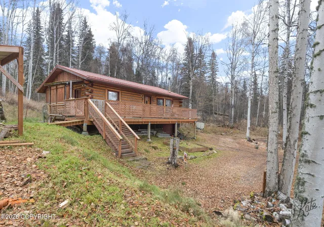 Photo 1 of Single family home for sale at 1295 Little Fox Trl, Fairbanks, AK 99712 | MLS# 26-12921 | Listing updated on 2026-10-17