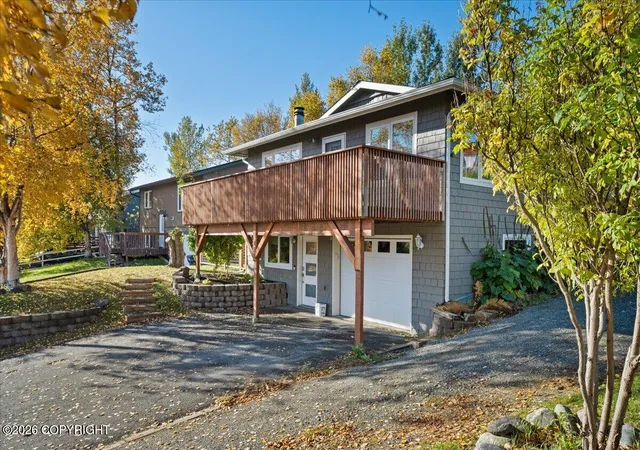 Photo 3 of Single family home for sale at 456 N Alaska St, Palmer, AK 99645 | MLS# 26-12879 | Listing updated on 2026-10-17