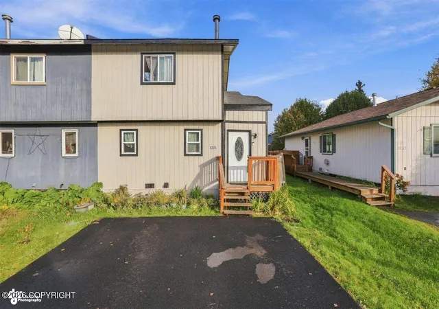 Photo 3 of Single family home for sale at 1211 Crow Berry Cir, Anchorage, AK 99515 | MLS# 26-12938 | Listing updated on 2026-10-09