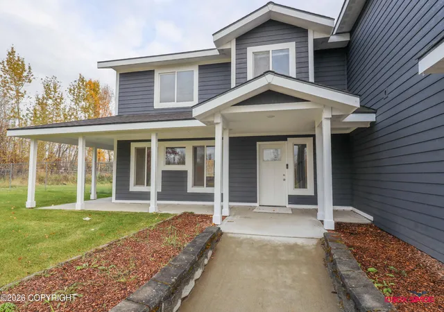 Photo 3 of Single family home for sale at 1398 W Clydesdale Dr, Wasilla, AK 99654 | MLS# 26-12957 | Listing updated on 2026-10-13
