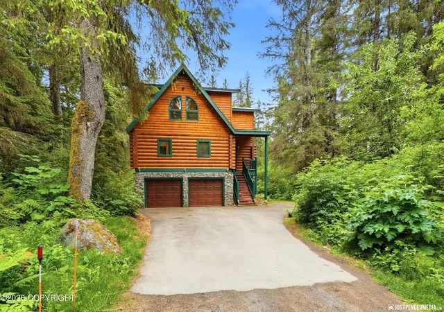 Photo 2 of Single family home for sale at 165 Virgin Crk Rd, Girdwood, AK 99587 | MLS# 26-12990 | Listing updated on 2026-10-15