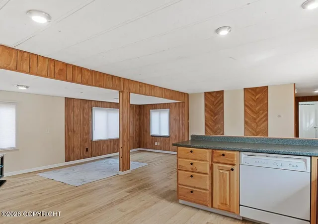 Photo 3 of Manufactured home for sale at 1200 W Dimond Blvd #1304, Anchorage, AK 99515 | MLS# 26-12970 | Listing updated on 2026-10-14