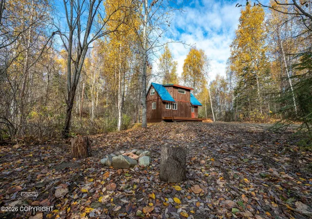 Photo 3 of Single family home for sale at 4741 S Runabout Cir, Wasilla, AK 99623 | MLS# 26-12986 | Listing updated on 2026-10-15