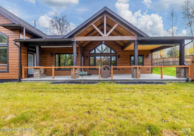 Photo 4 of Single family home for sale at 24283 Pollard Loop Rd, Kasilof, AK 99610 | MLS# 26-13070 | Listing updated on 2026-10-14