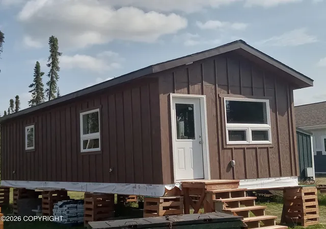 Photo 1 of Single family home for sale at 995 E Roald Ave, Soldotna, AK 99669 | MLS# 26-13098 | Listing updated on 2026-10-14