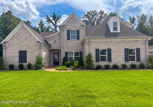 Single family home for sale at 939 Buttermilk Dr, Nesbit, MS 38651 | MLS# 4105181