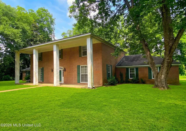 Photo 2 of Single family home for sale at 107 Treadway Cir, Hollandale, MS 38748 | MLS# 4124497 | Listing updated on 2026-10-08