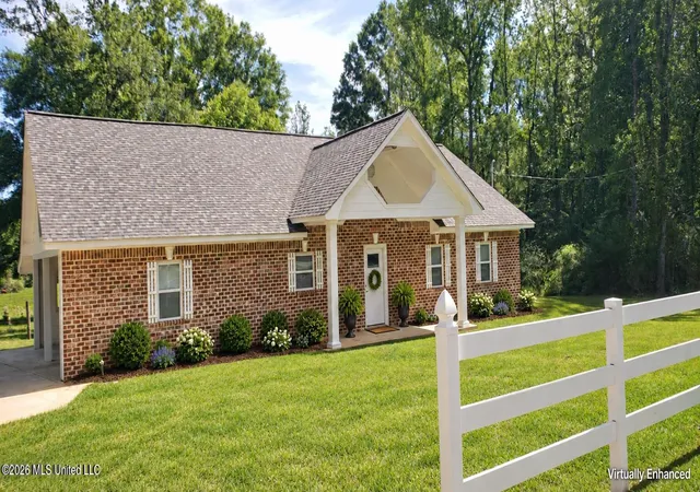 Photo 1 of Single family home for sale at 2096 N Topisaw Rd, Ruth, MS 39662 | MLS# 4128338 | Listing updated on 2026-09-11