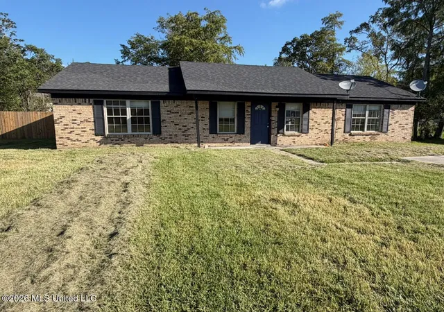 Photo 1 of Sale Pending at 3604 Harrison Dr, Gulfport, MS 39501 | MLS# 4133092 | Listing updated on 2026-10-12