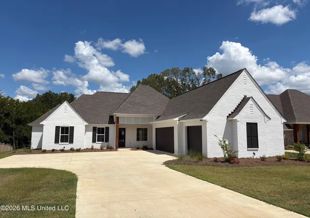 Photo 1 of Single family home for sale at 373 Wellstone Pl, Madison, MS 39110 | MLS# 4137330 | Listing updated on 2026-09-01