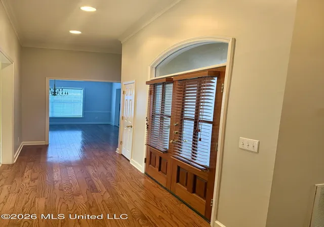 Photo 2 of Single family home for sale at 719 Esplanade Dr, Ridgeland, MS 39157 | MLS# 4140538 | Listing updated on 2026-10-04