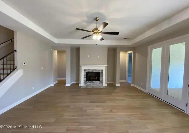 Photo 4 of Single family home for sale at 8058 Old Addison Dr, Olive Branch, MS 38654 | MLS# 4138896 | Listing updated on 2026-09-15