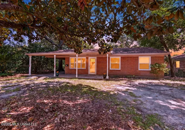 Photo 2 of Single family home for sale at 2306 Curcor Dr, Gulfport, MS 39507 | MLS# 4140205 | Listing updated on 2026-09-08