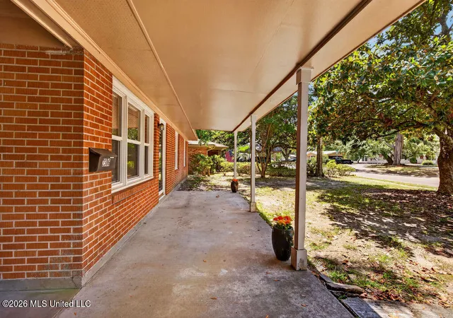 Photo 3 of Single family home for sale at 2306 Curcor Dr, Gulfport, MS 39507 | MLS# 4140205 | Listing updated on 2026-09-08