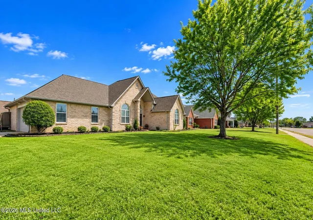 Photo 1 of Sale Pending at 6568 Braybourne Main, Olive Branch, MS 38654 | MLS# 4139883 | Listing updated on 2026-10-22
