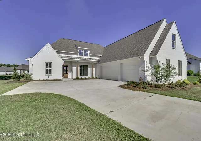 Photo 2 of Single family home for sale at 114 Charleston Cvs, Madison, MS 39110 | MLS# 4140796 | Listing updated on 2026-09-14