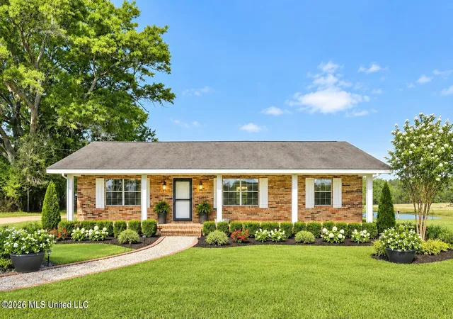 Photo 2 of Single family home for sale at 371 Price Rd, Perkinston, MS 39573 | MLS# 4145264 | Listing updated on 2026-09-06
