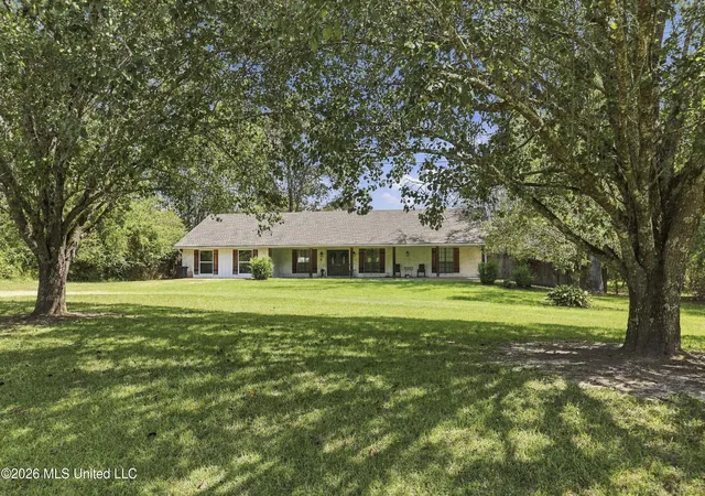 Photo 1 of Single family home for sale at 606 Mississippi 13, Brandon, MS 39042 | MLS# 4147199 | Listing updated on 2026-09-30