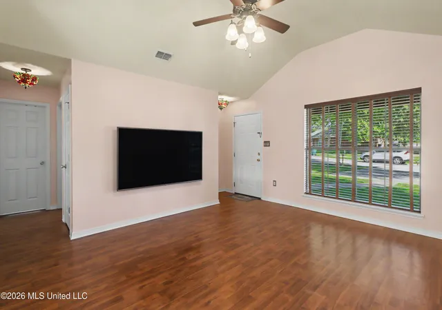 Photo 4 of Single family home for sale at 13670 Skye Ct, Gulfport, MS 39503 | MLS# 4148445 | Listing updated on 2026-10-09