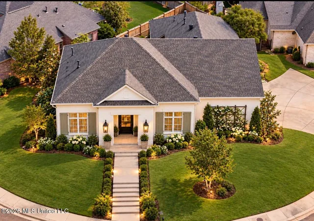 Photo 2 of Single family home for sale at 505 Jasper Cir, Flowood, MS 39232 | MLS# 4149019 | Listing updated on 2026-10-12